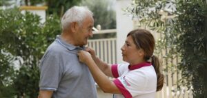 Cuidar-se per cuidar. Autocura per acompanyar i atendre persones grans dependents