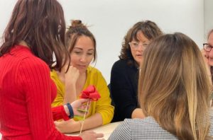 Roses solidàries de la Fundació Portolà per regalar a persones grans que viuen soles