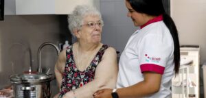 Consells per a les persones grans davant les altes temperatures de l'estiu